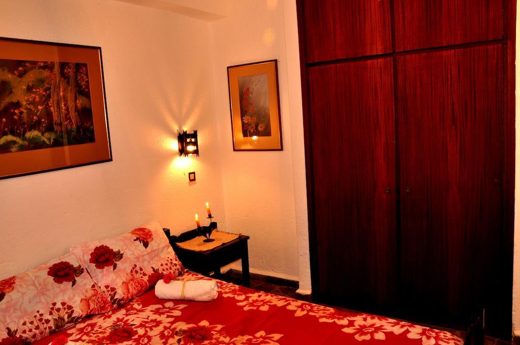 Heliotrope Apartments Stalida Room photo